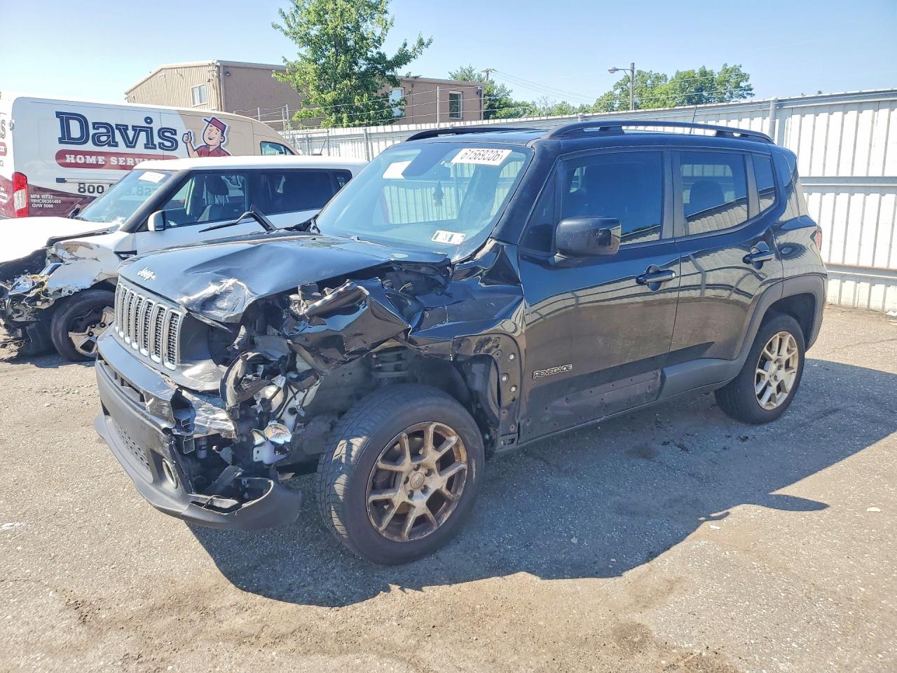ZACNJBBB5KPJ76369 · 2019 JEEP RENEGADE