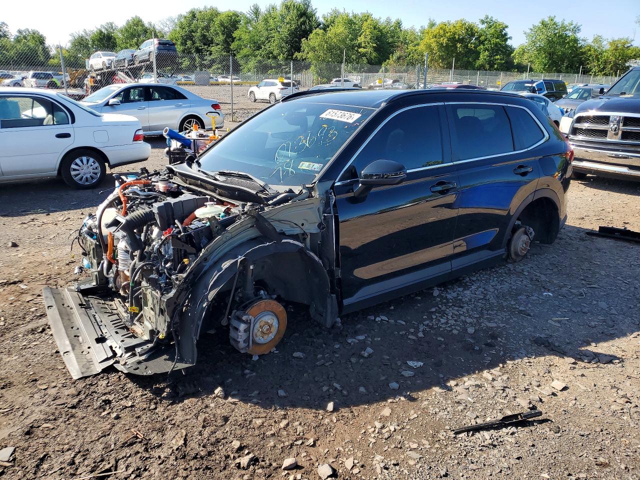 7FARS6H90PE013693 · 2023 HONDA CR-V