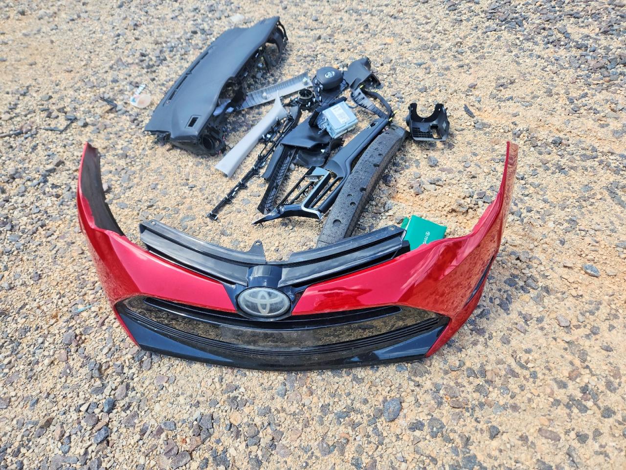 5YFBURHEXJP850792 · 2018 TOYOTA COROLLA · 12/13