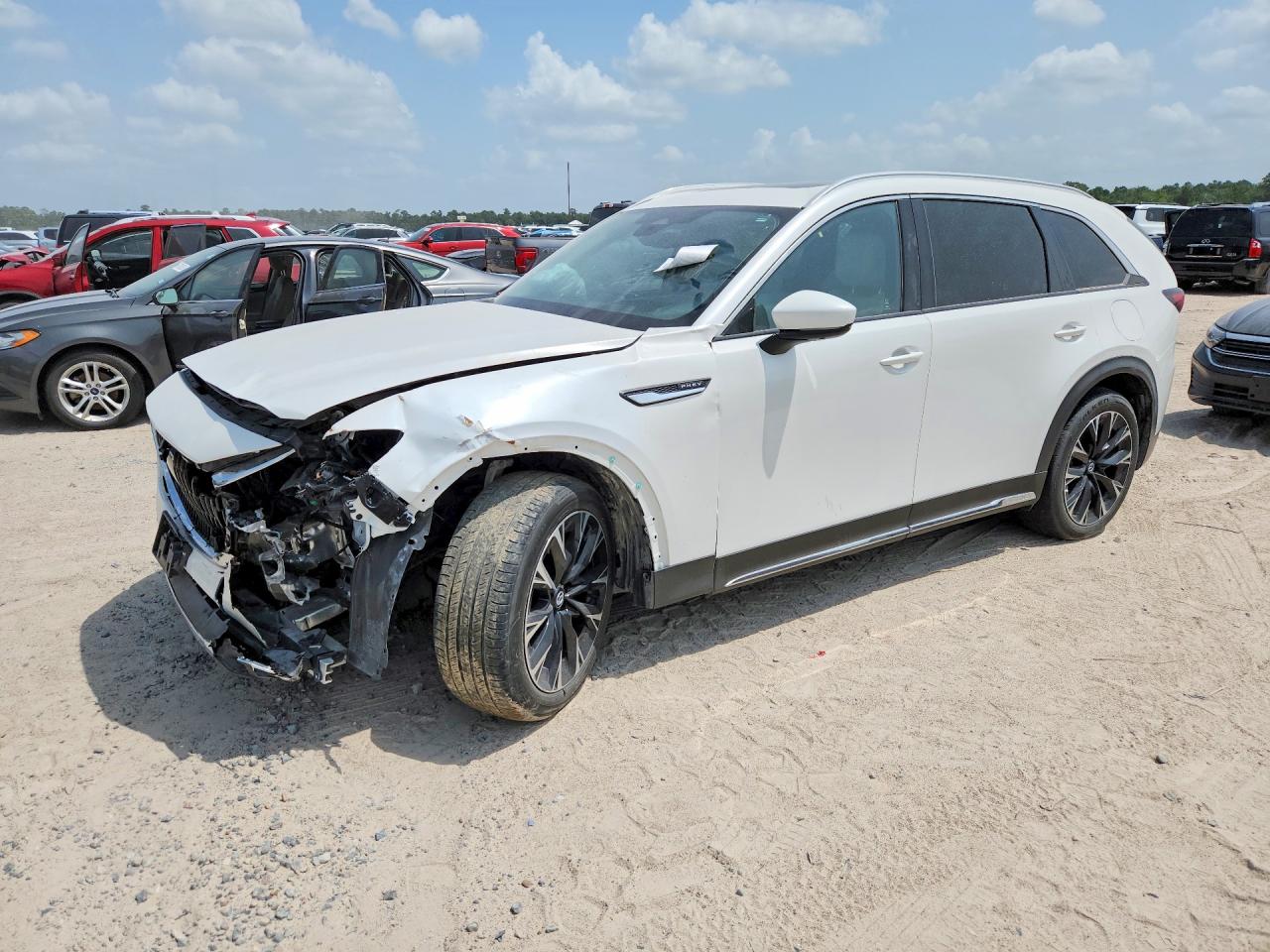 JM3KKEHA2R1159985 · 2024 MAZDA CX-90