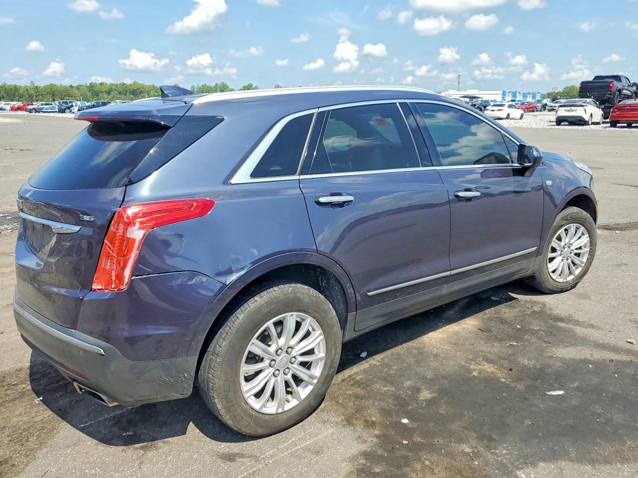 1GYKNARS5KZ242795 · 2019 CADILLAC XT5 · 3/13