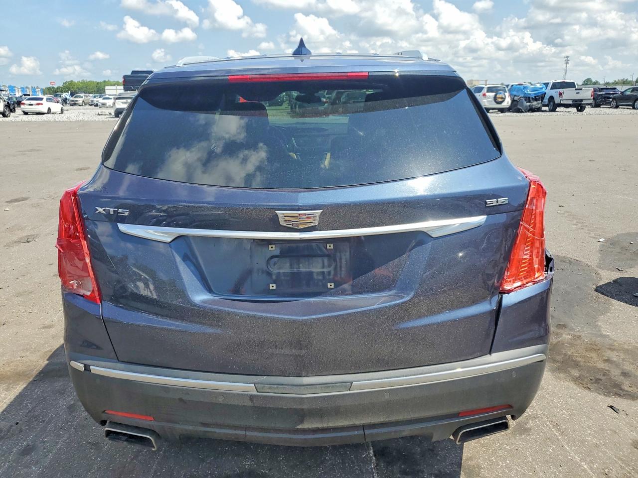 1GYKNARS5KZ242795 · 2019 CADILLAC XT5 · 6/13