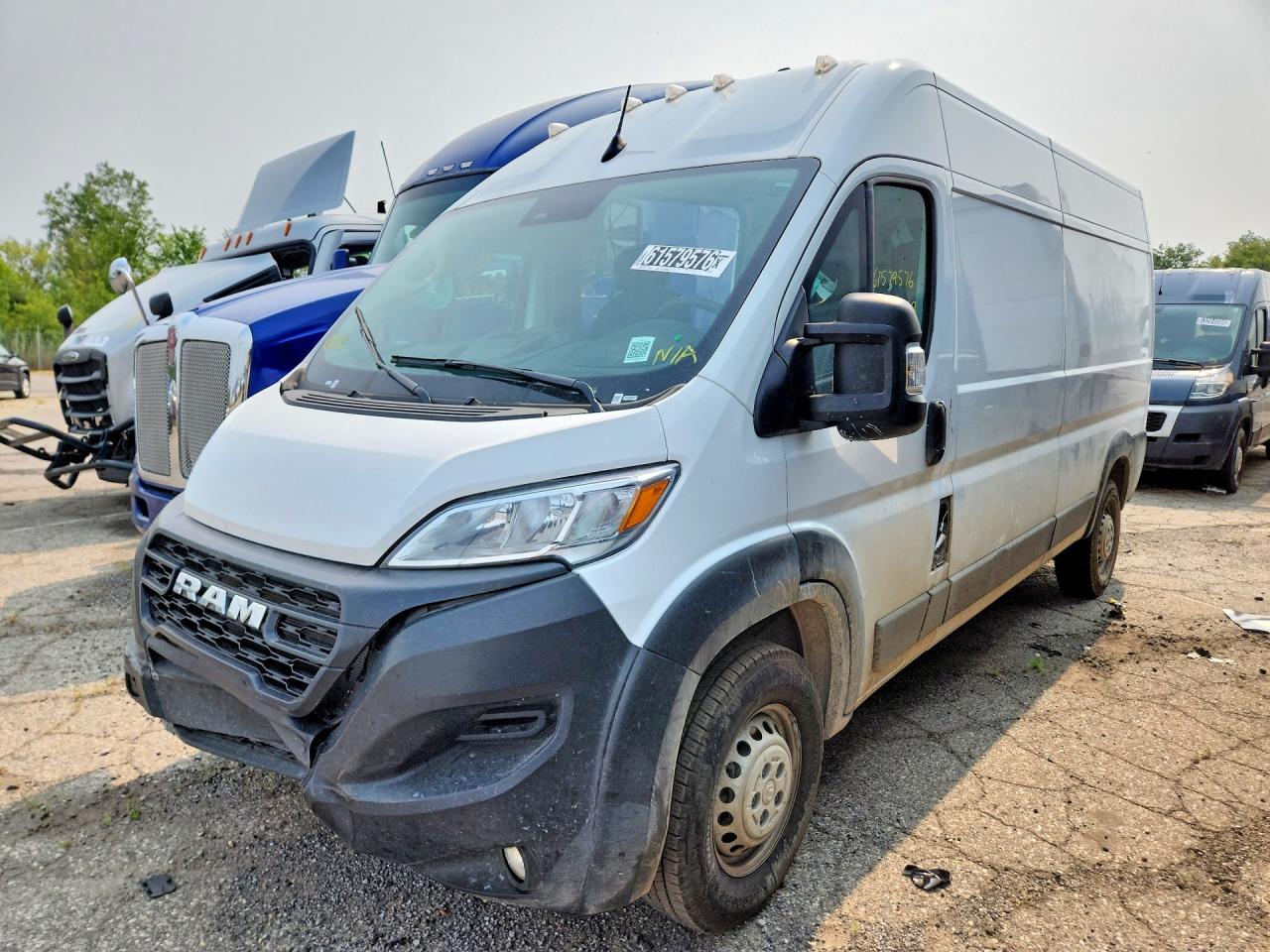 3C6LRVDG2TE152629 · 2026 RAM PROMASTER 2500