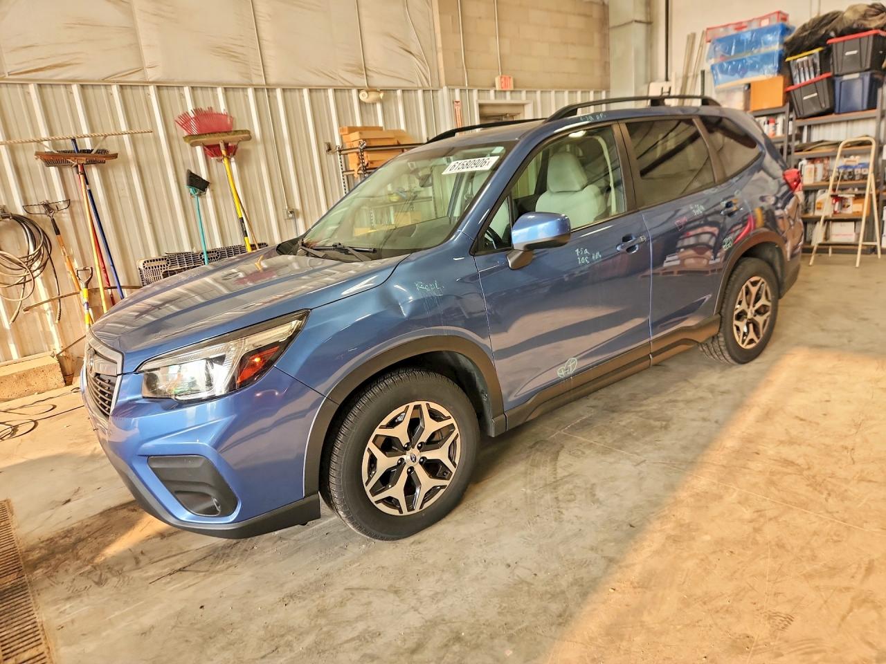 JF2SKAEC8KH545901 · 2019 SUBARU FORESTER