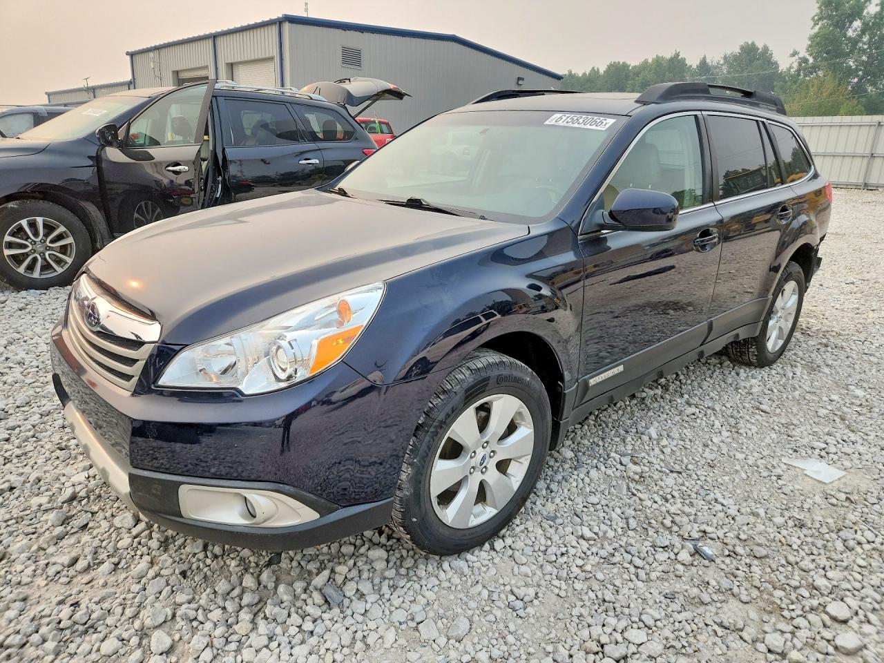 2012 SUBARU OUTBACK