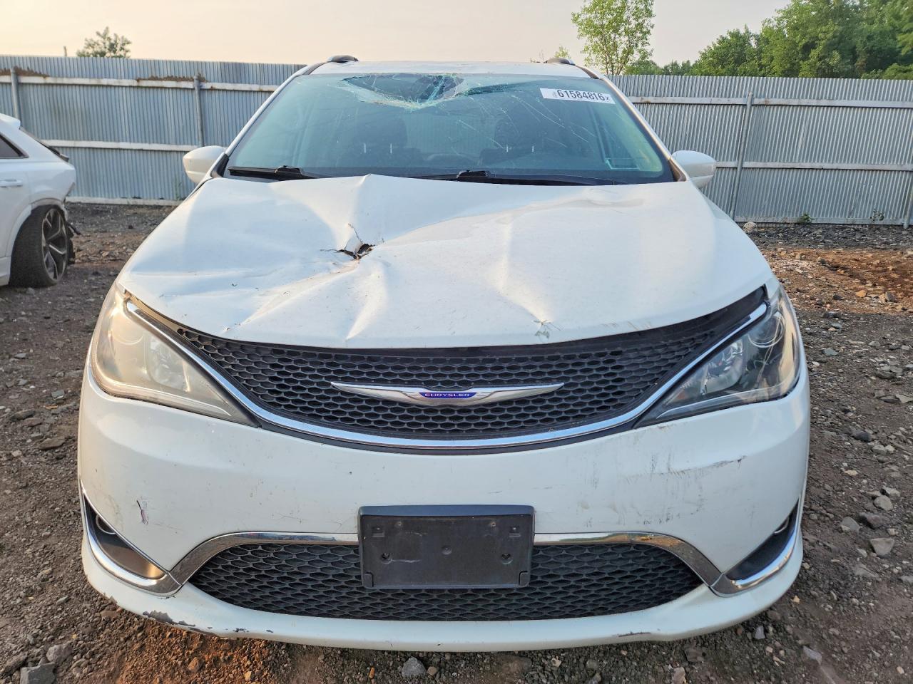 2C4RC1BG6KR523031 · 2019 CHRYSLER PACIFICA · 5/13