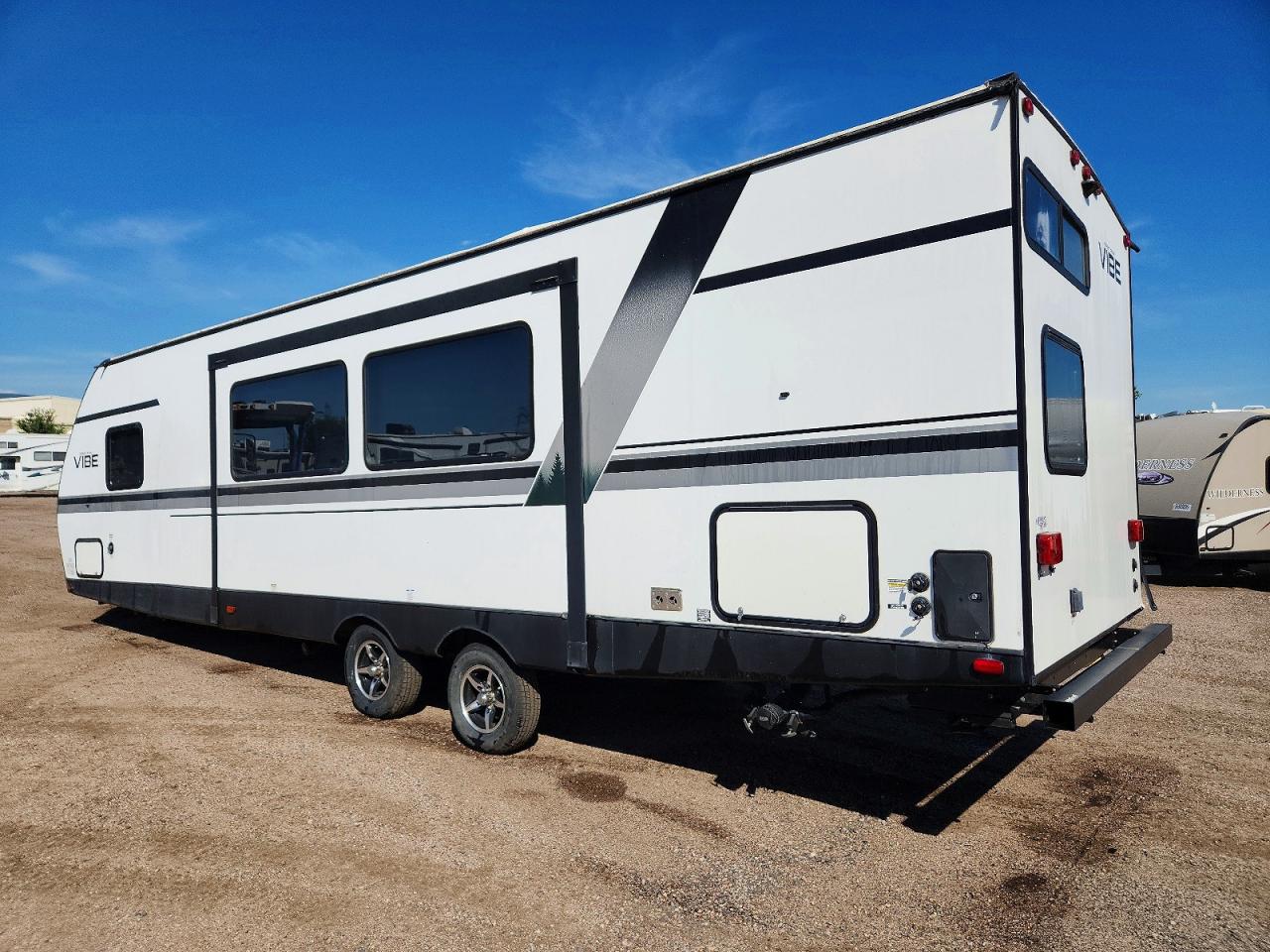 4X4TVBB22L4115912 · 2020 FRRV TRAILER · 3/10