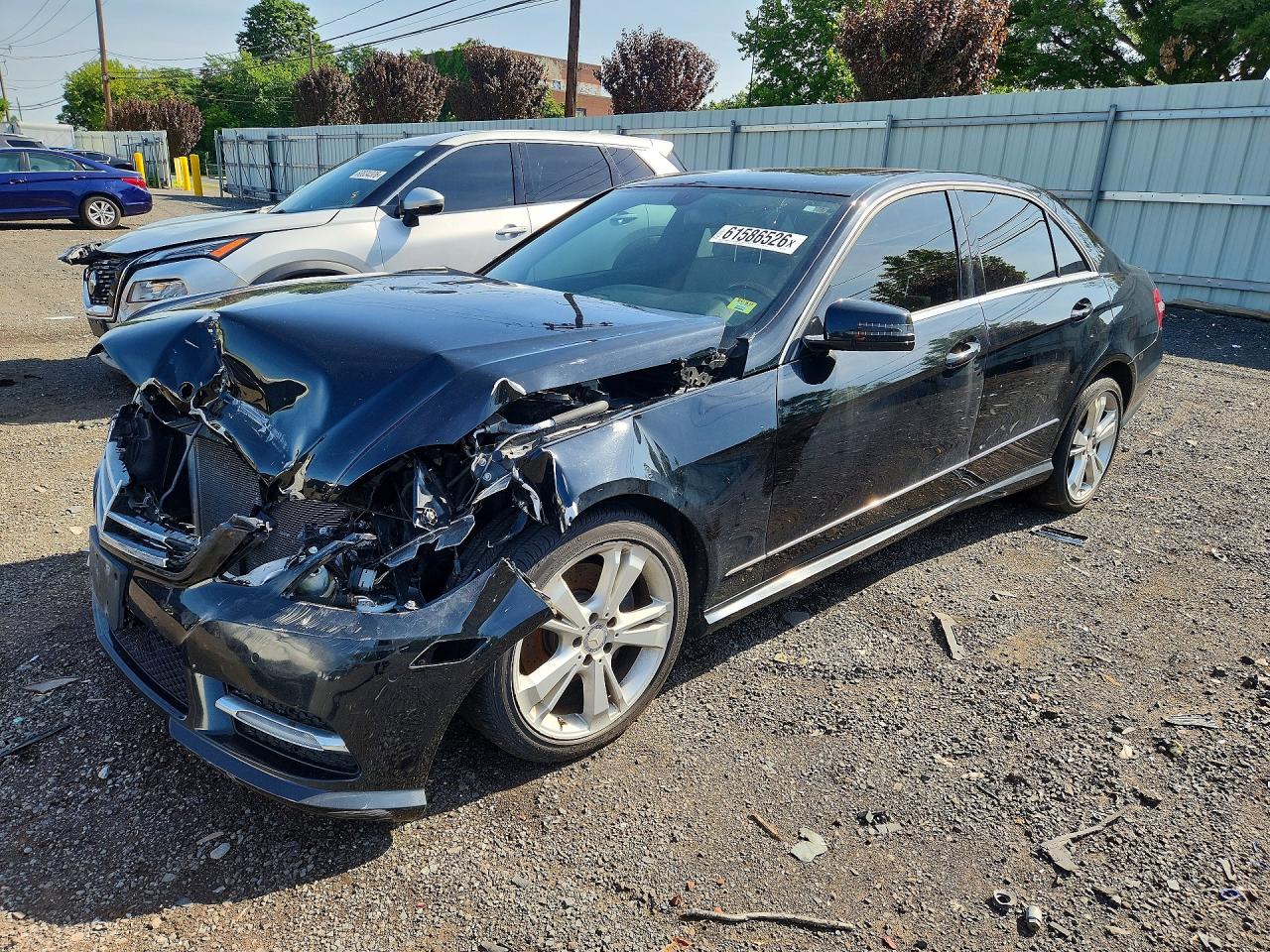 WDDHF8JB7DA727903 · 2013 MERCEDES-BENZ E