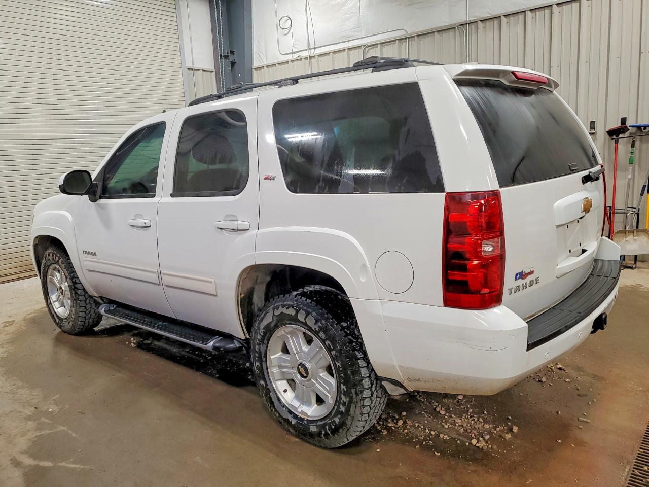 1GNSKBE05DR176672 · 2013 CHEVROLET TAHOE · 2/14