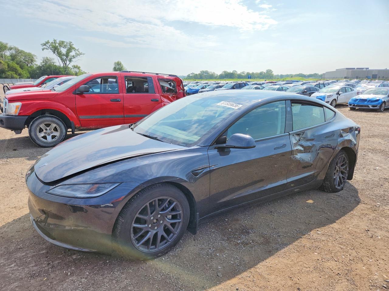 5YJ3E1EB8SF997994 · 2025 TESLA MODEL 3