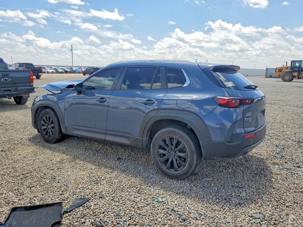 7MMVABAMXRN211206 · 2024 MAZDA CX-50 · 2/14