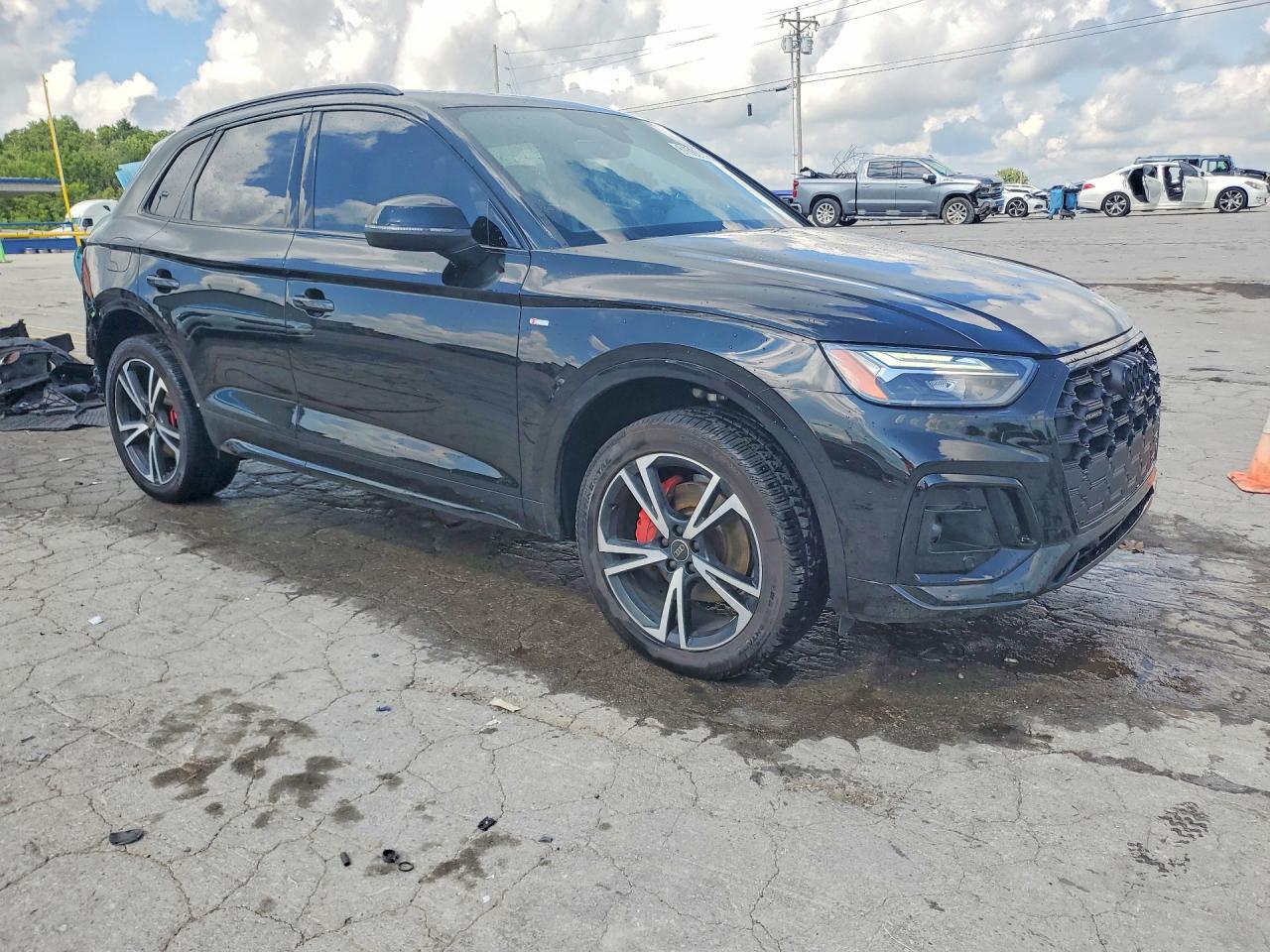 WA1EAAFY0S2048007 · 2025 AUDI Q5 · 4/14