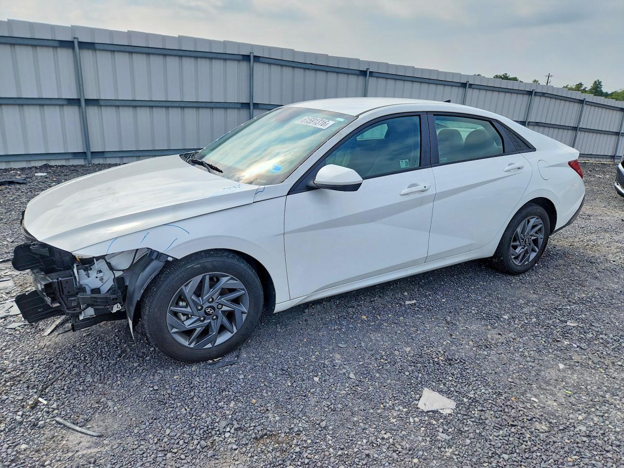 KMHLM4DG4RU736635 · 2024 HYUNDAI ELANTRA