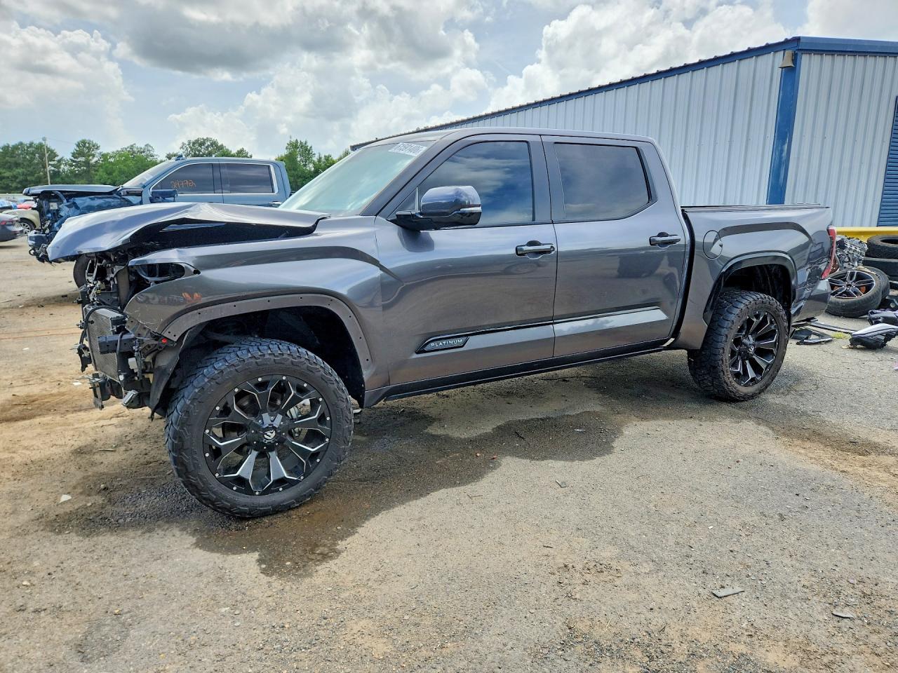 5TFNA5DB3RX184785 · 2024 TOYOTA TUNDRA