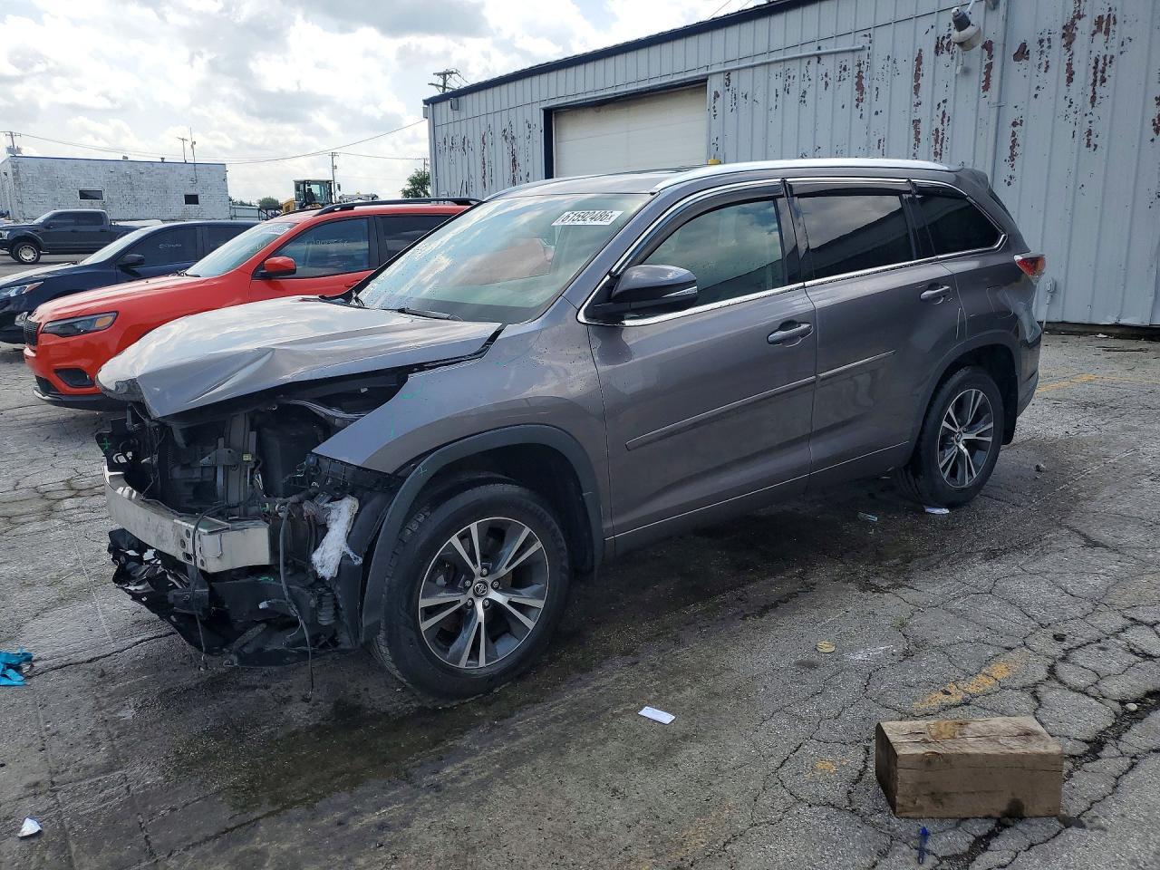 5TDJKRFHXGS500402 · 2016 TOYOTA HIGHLANDER