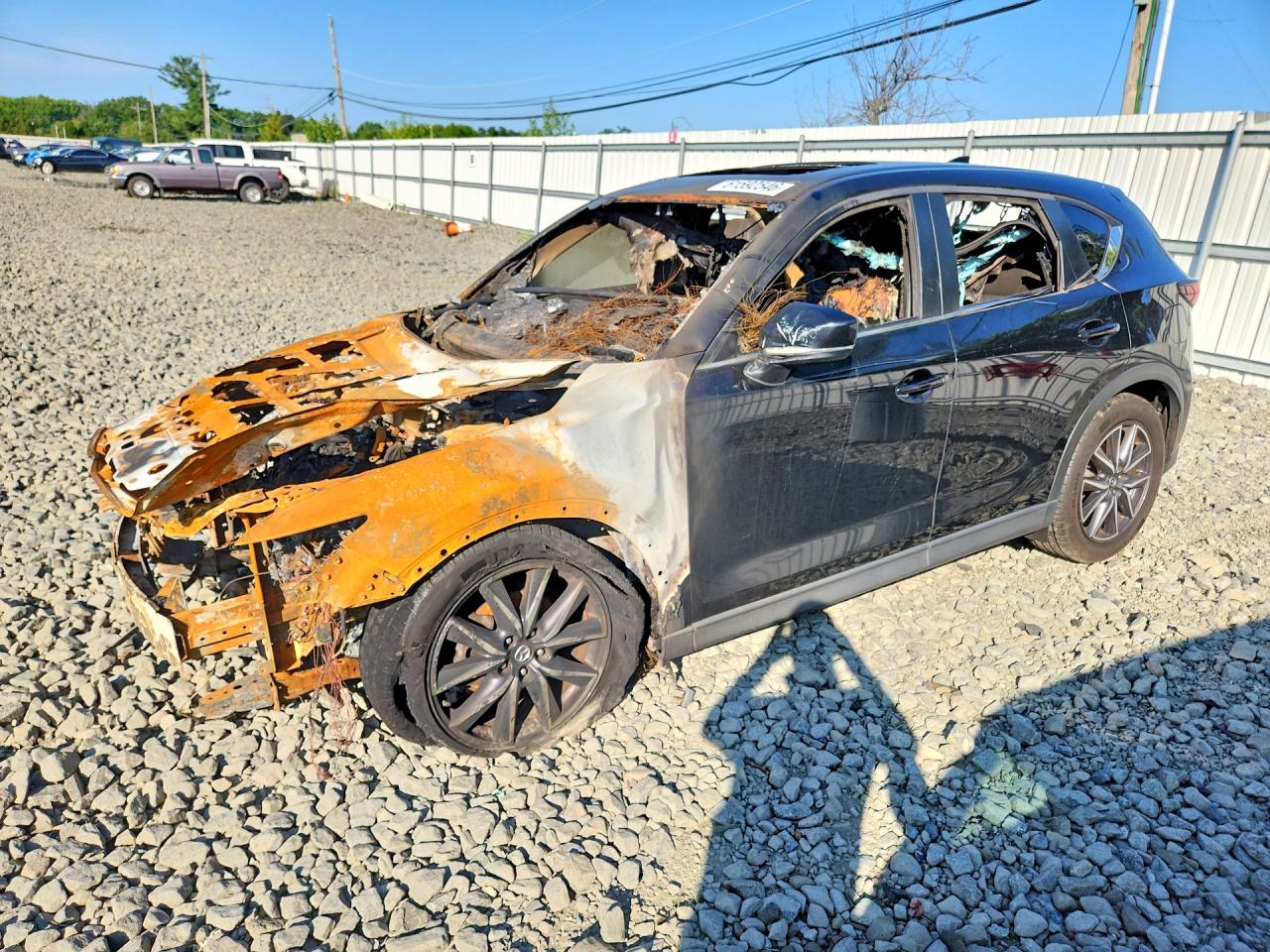 JM3KFBCM0J0472273 · 2018 MAZDA CX-5