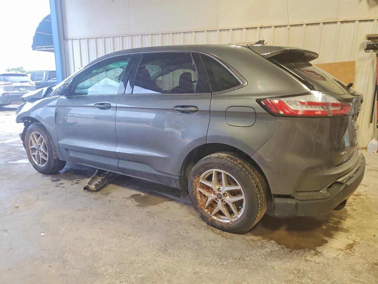 2FMPK4J95PBA56985 · 2023 FORD EDGE · 2/14