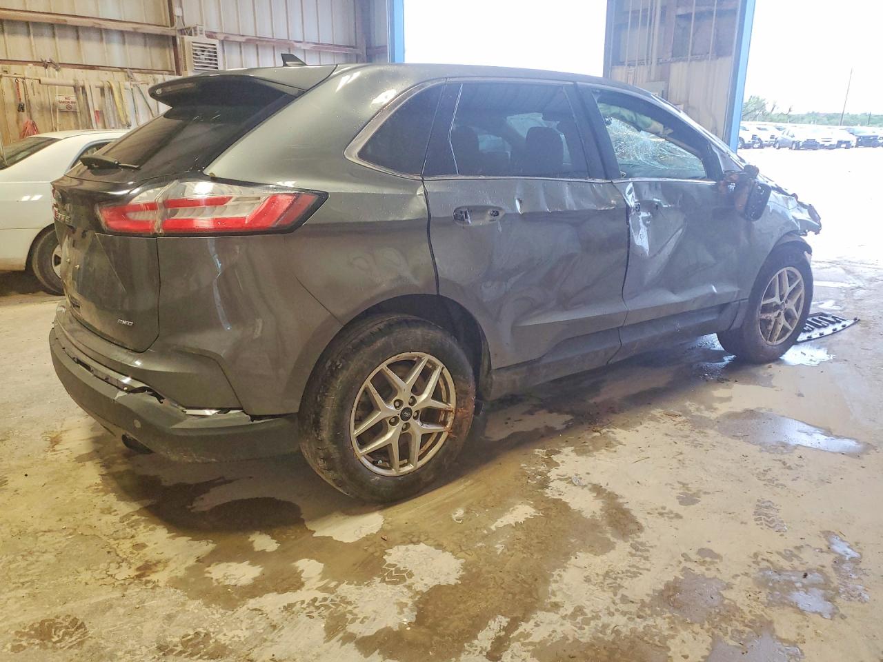 2FMPK4J95PBA56985 · 2023 FORD EDGE · 3/14