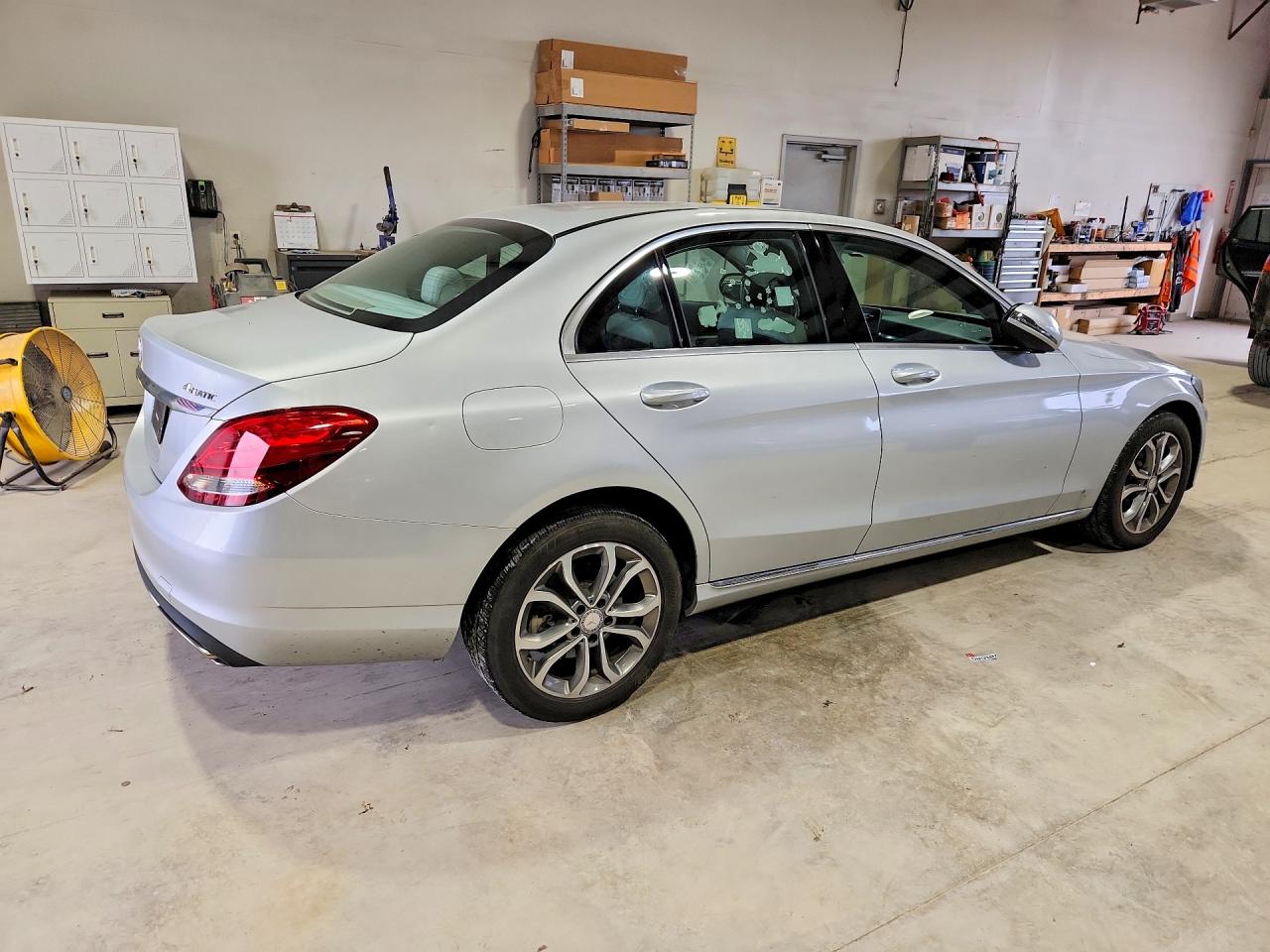 55SWF4KBXGU169600 · 2016 MERCEDES-BENZ C · 3/12