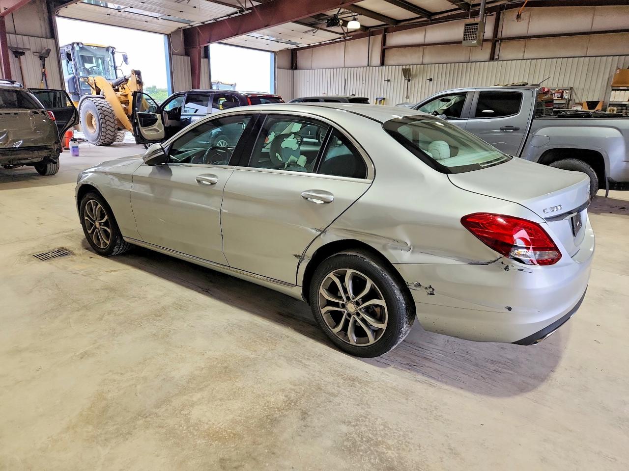 55SWF4KBXGU169600 · 2016 MERCEDES-BENZ C · 2/12
