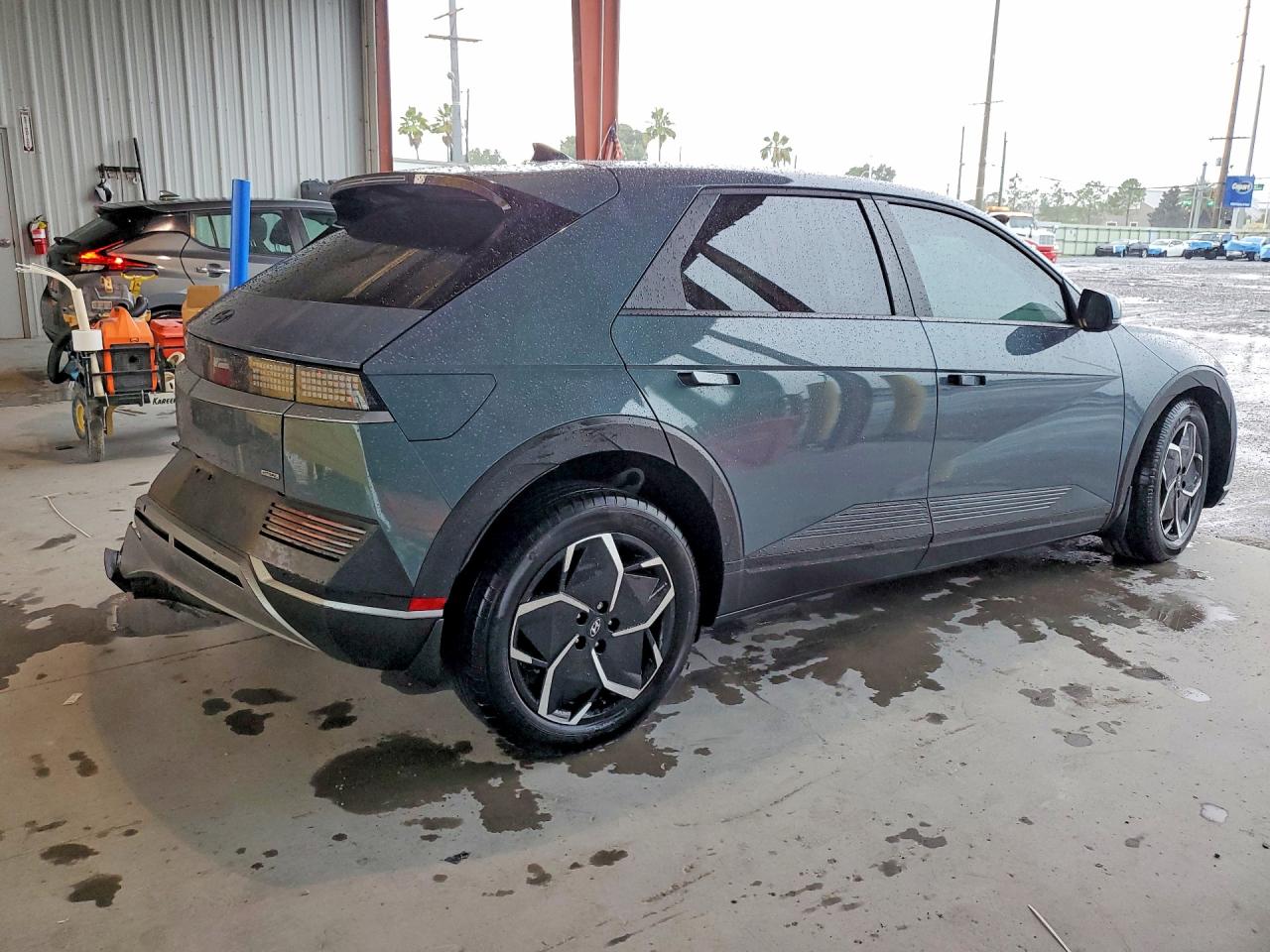 KM8KMDDF8RU249747 · 2024 HYUNDAI IONIQ 5 · 3/13