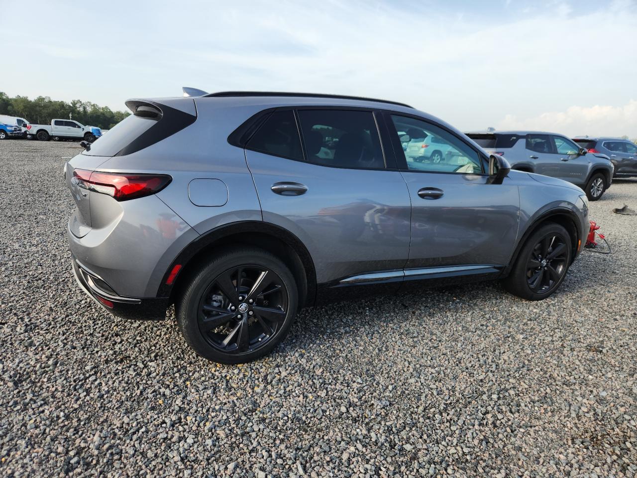 LRBFZNR41ND064095 · 2022 BUICK ENVISION · 3/13