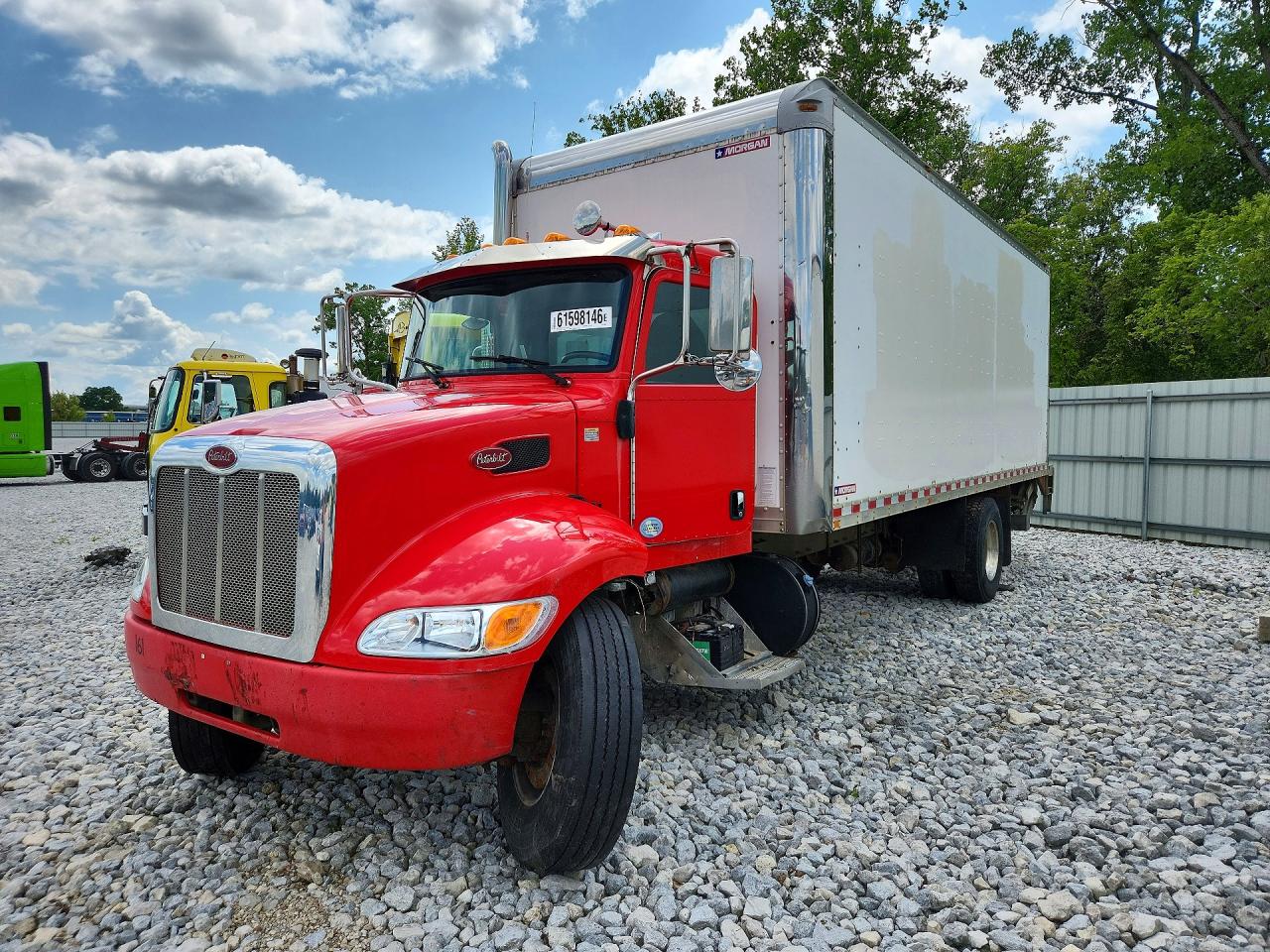 2NP2HJ7XXGM330860 · 2016 PETERBILT 337