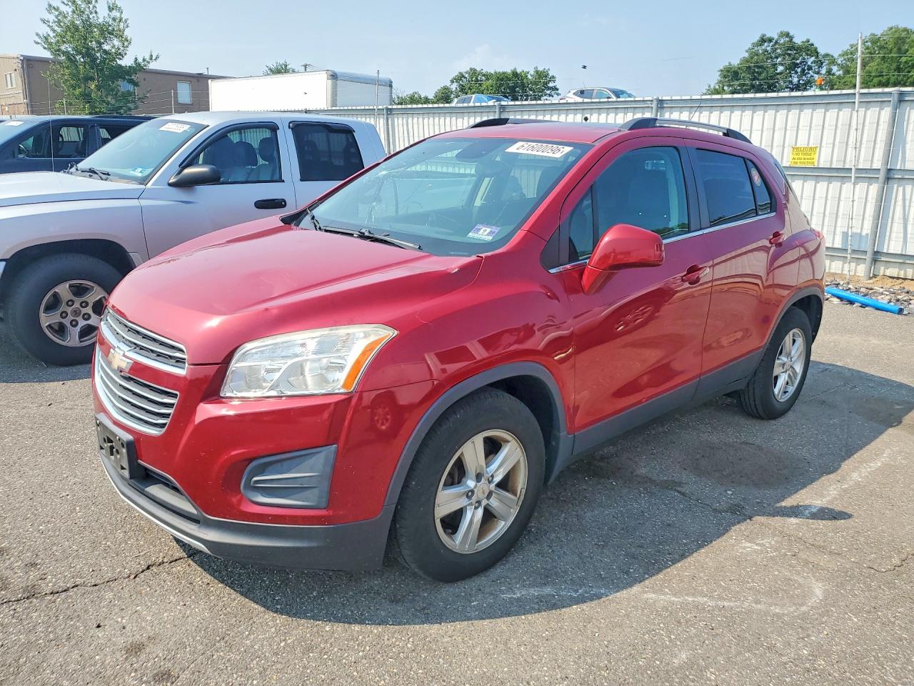 KL7CJLSB3FB063372 · 2015 CHEVROLET TRAX
