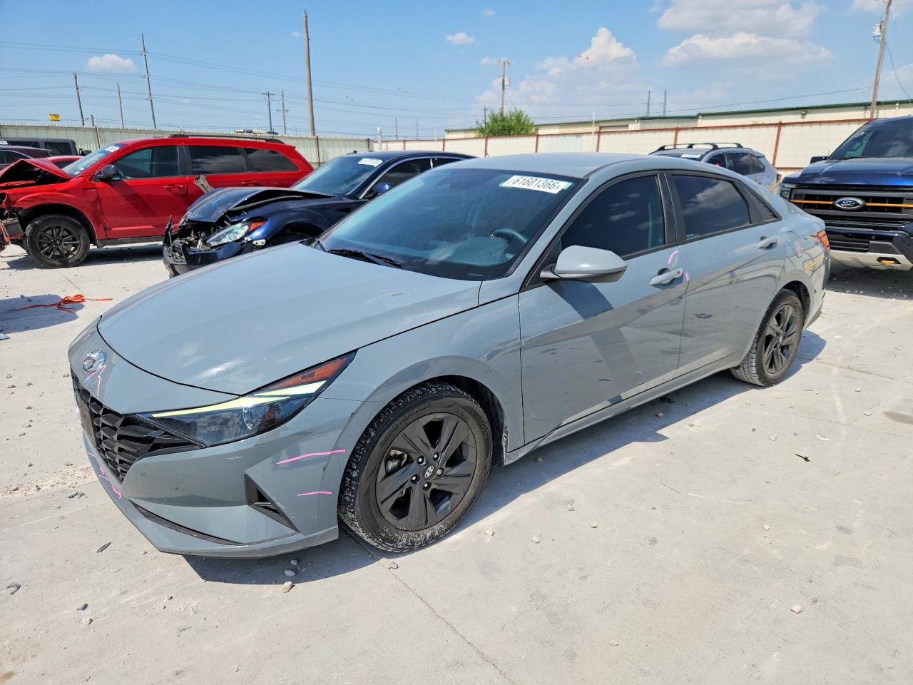 KMHLM4AG0NU317471 · 2022 HYUNDAI ELANTRA