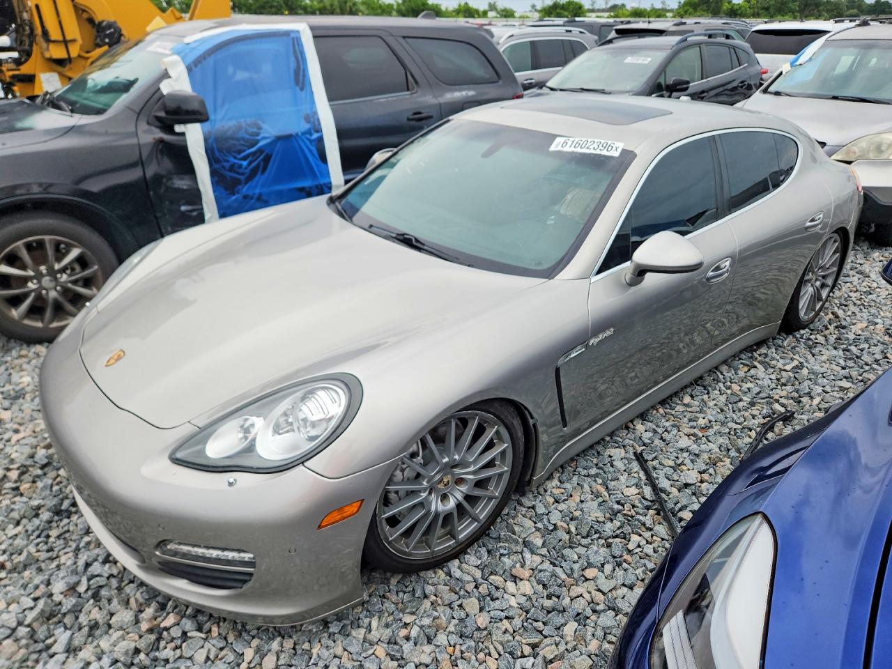 WP0AD2A78CL045531 · 2012 PORSCHE PANAMERA