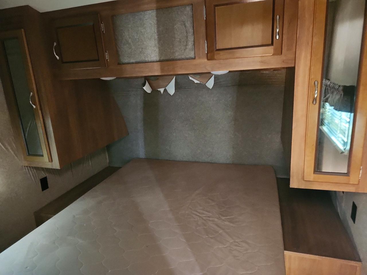 5ZT2CAUB4JT011325 · 2018 FOREST RIVER CATALINA · 5/10
