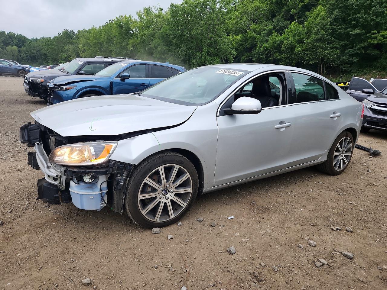 LYV402TKXJB174060 · 2018 VOLVO S60