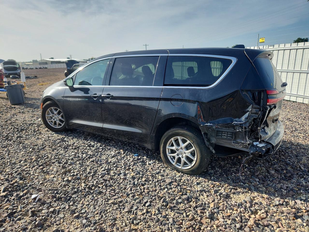 2C4RC1BG3PR627631 · 2023 CHRYSLER PACIFICA · 2/14