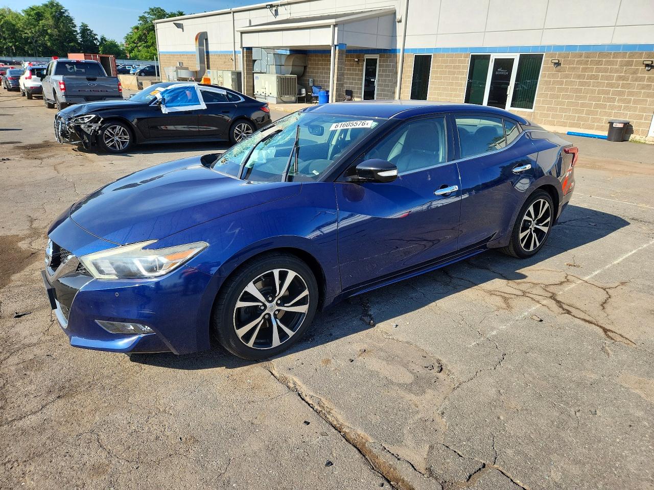 1N4AA6AP8JC393199 · 2018 NISSAN MAXIMA