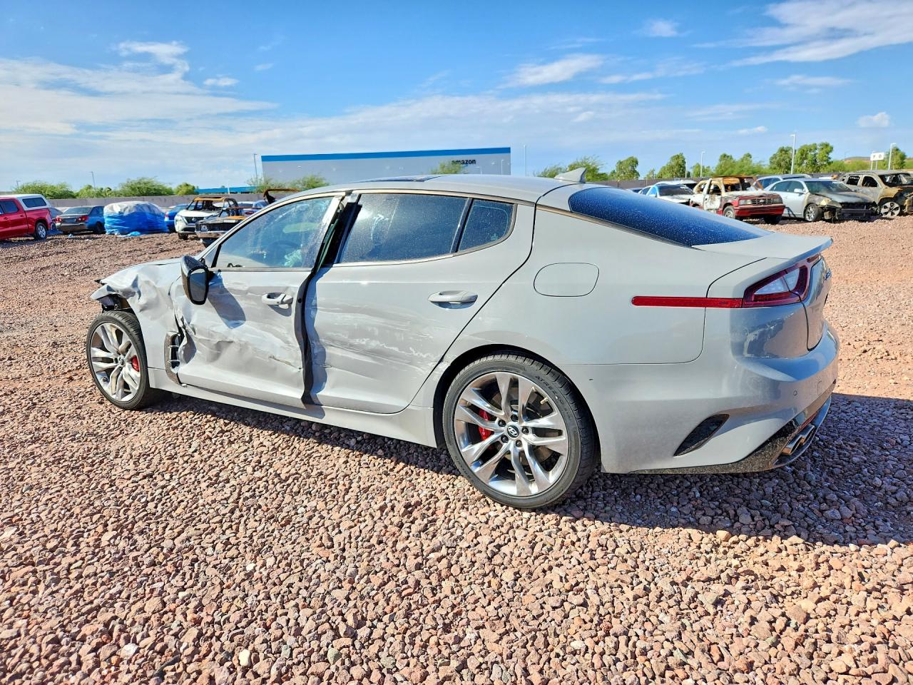 KNAE55LCXL6079945 · 2020 KIA STINGER · 2/12