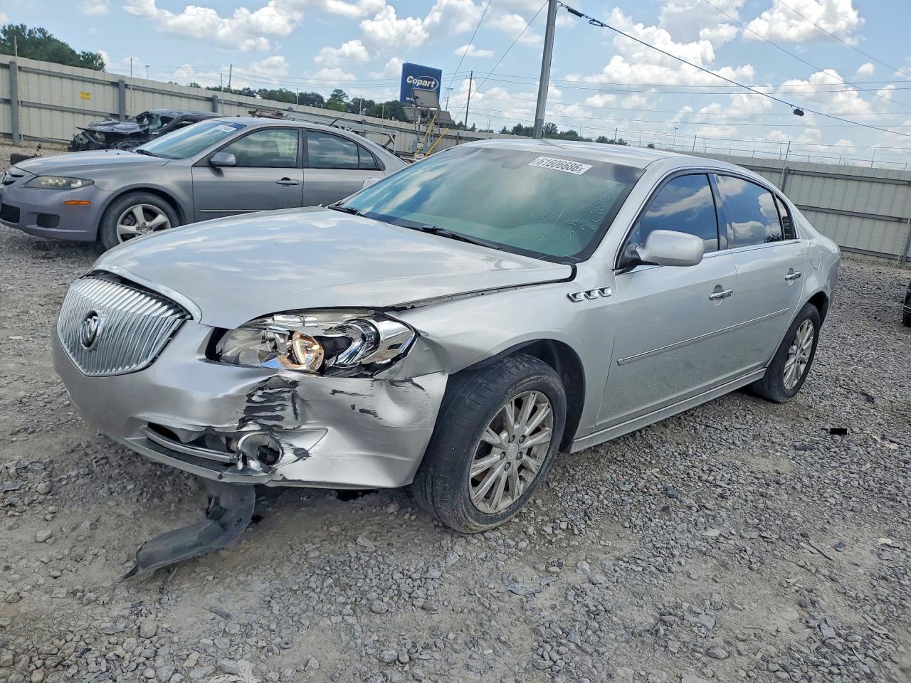 1G4HC5EM2AU122545 · 2010 BUICK LUCERNE