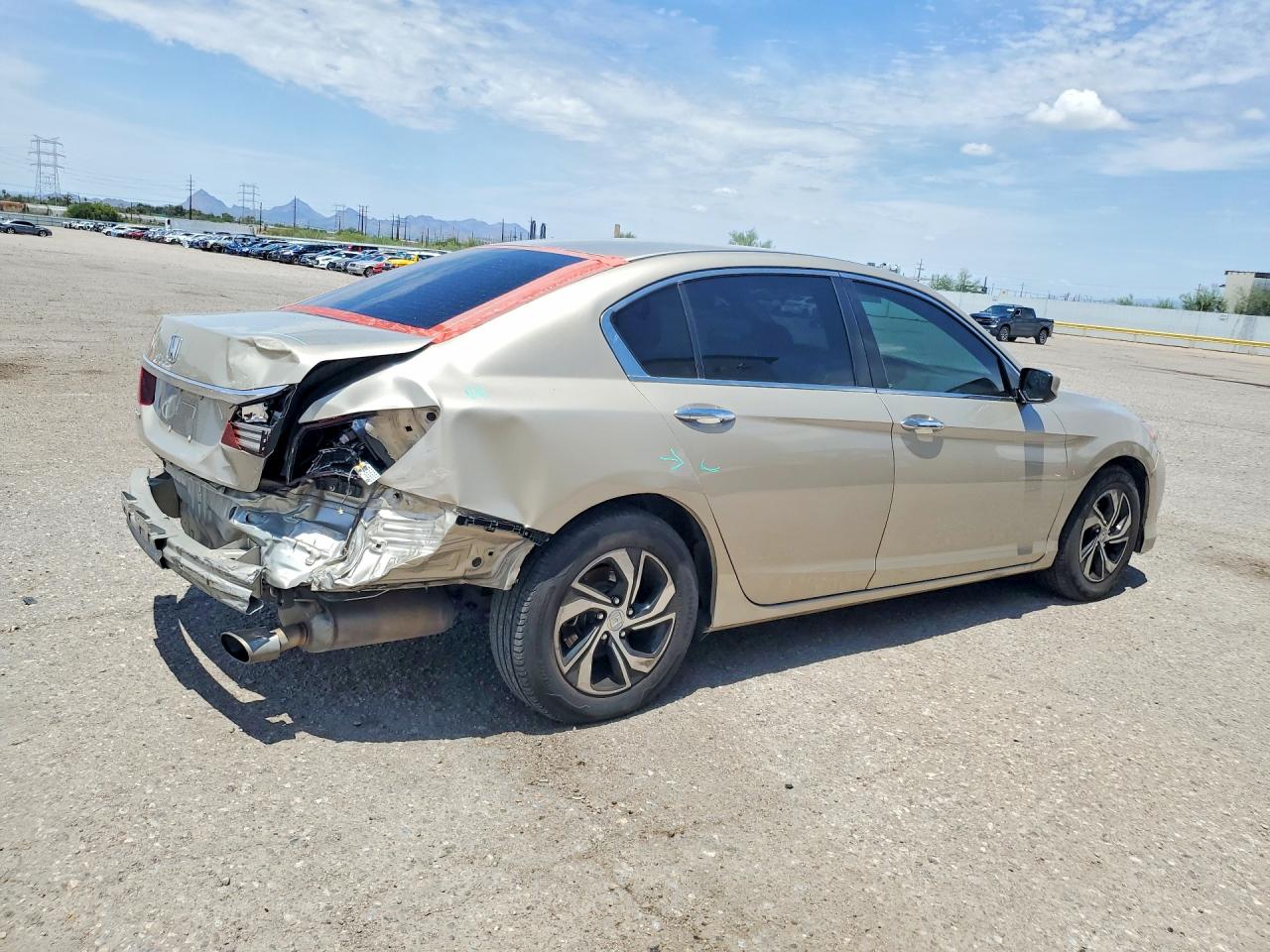 1HGCR2F30GA157386 · 2016 HONDA ACCORD · 3/12