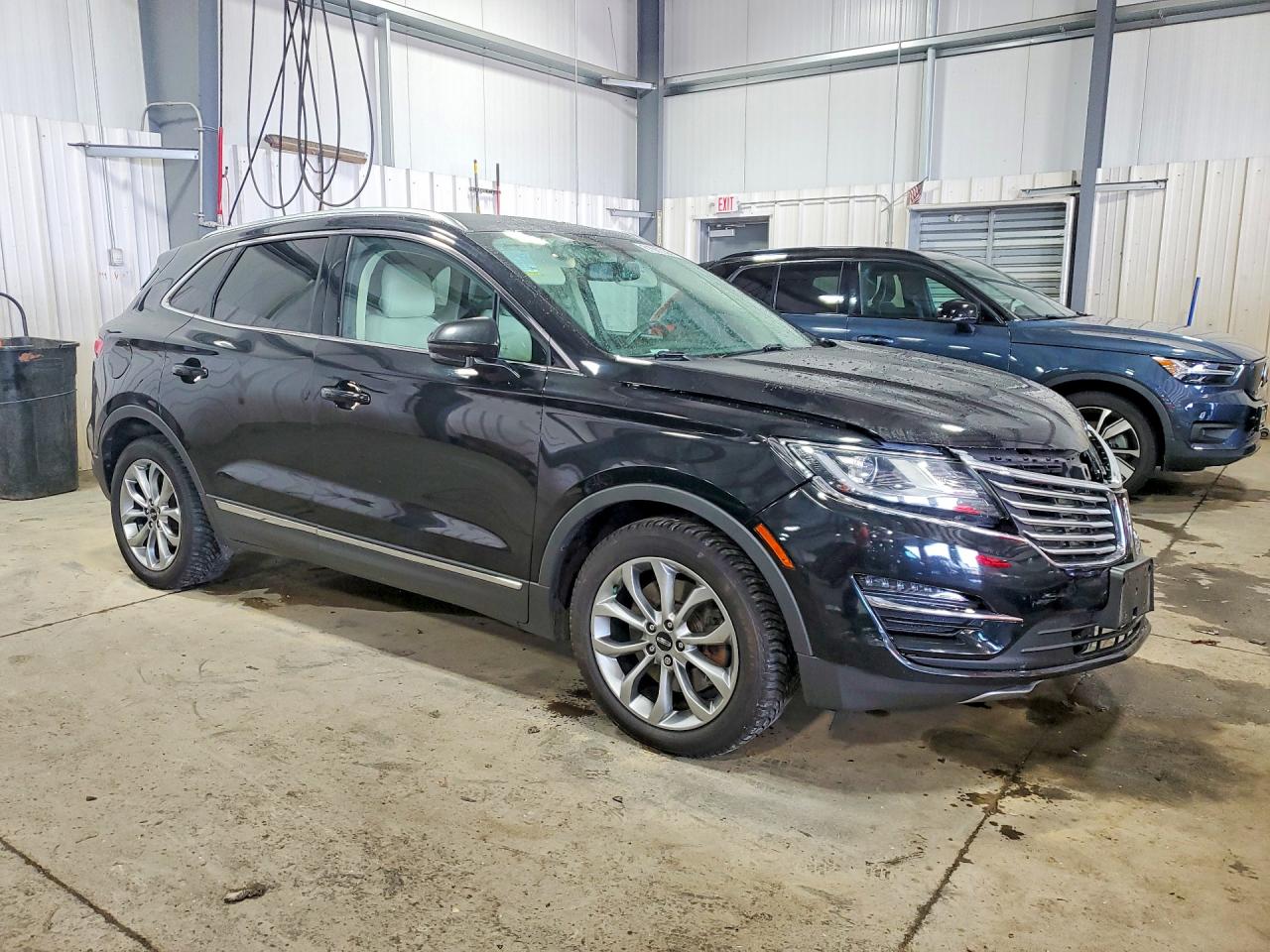 5LMCJ2A98FUJ01140 · 2015 LINCOLN MKC · 4/12