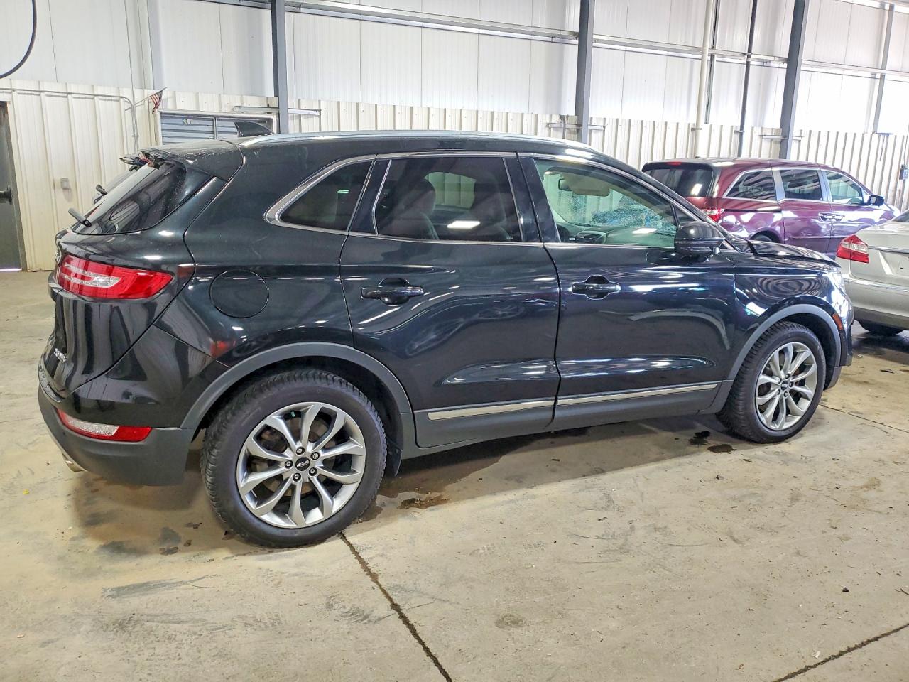 5LMCJ2A98FUJ01140 · 2015 LINCOLN MKC · 3/12