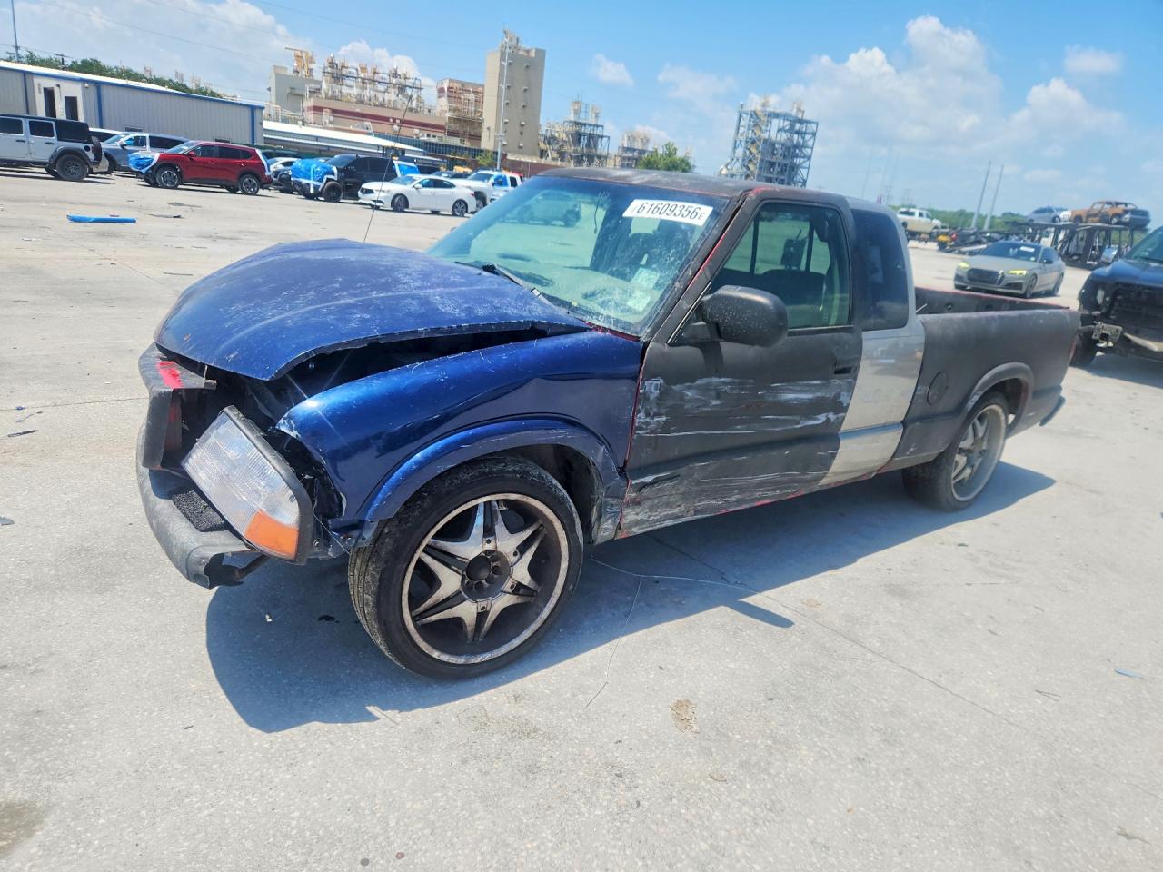 1GTCS19W418102876 · 2001 GMC SONOMA
