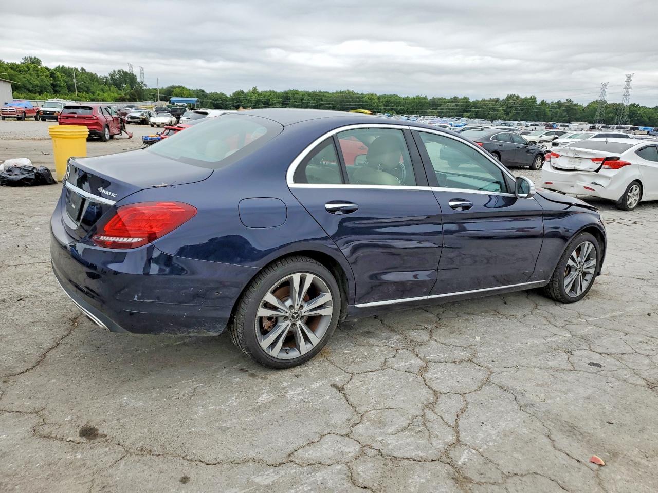 WDDWF8EBXLR556064 · 2020 MERCEDES-BENZ C · 3/12
