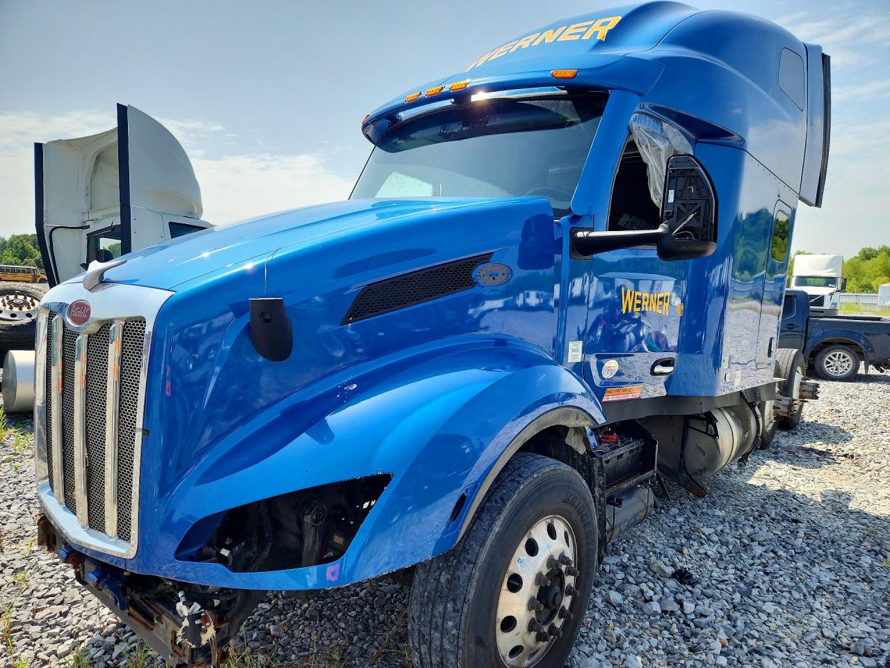 1XPBD49X4ND770706 · 2022 PETERBILT 579