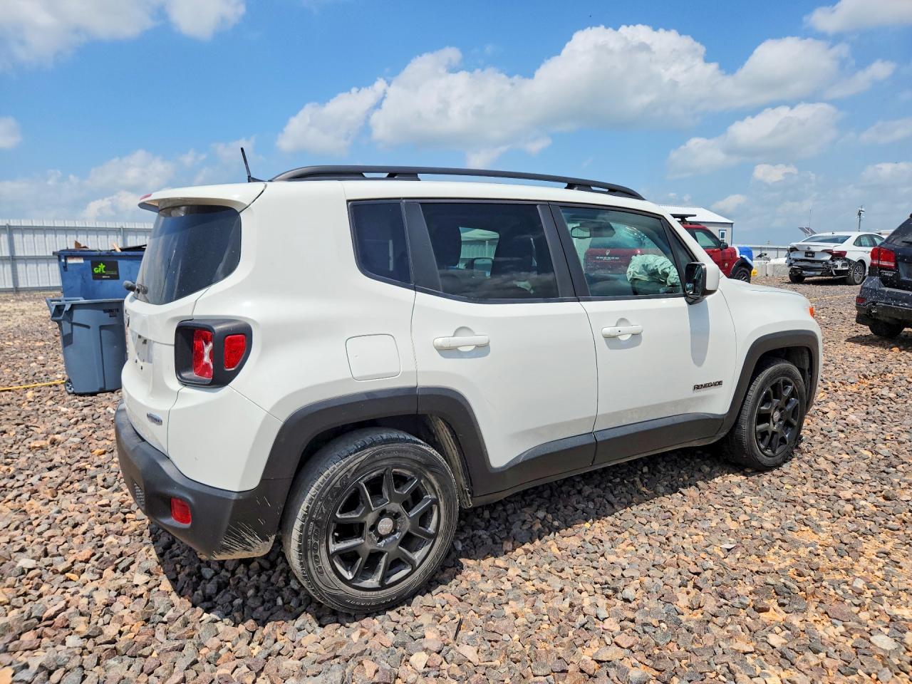 ZACNJABB8LPL27992 · 2020 JEEP RENEGADE · 3/13
