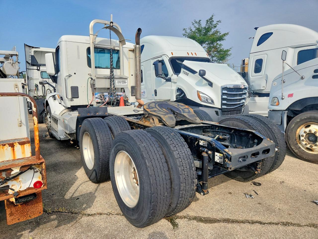 1XPBDP9XXMD760939 · 2021 PETERBILT 579 · 2/13