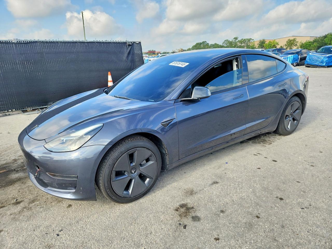 5YJ3E1EA6MF096195 · 2021 TESLA MODEL 3