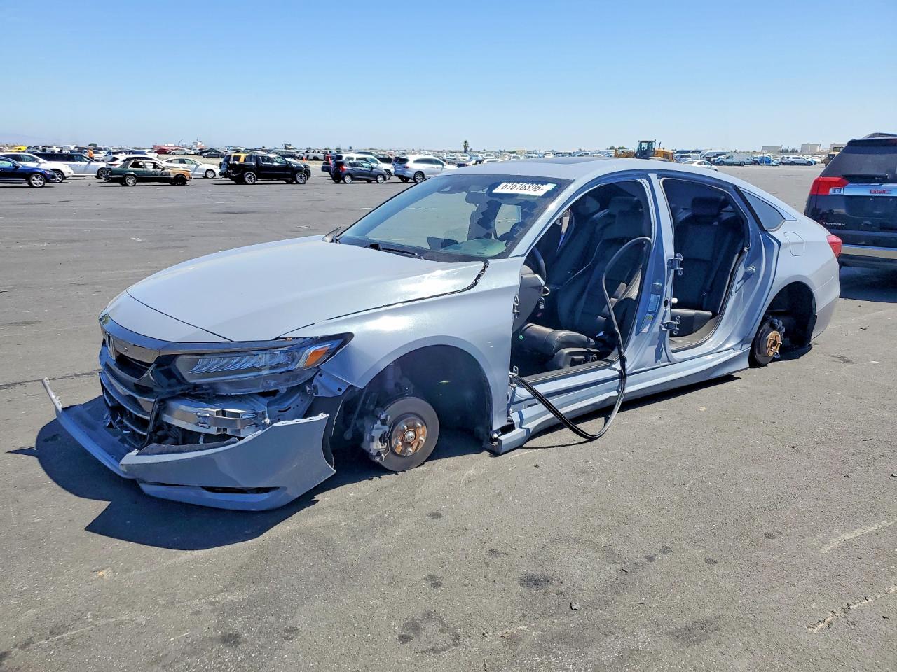 1HGCV2F38NA016400 · 2022 HONDA ACCORD