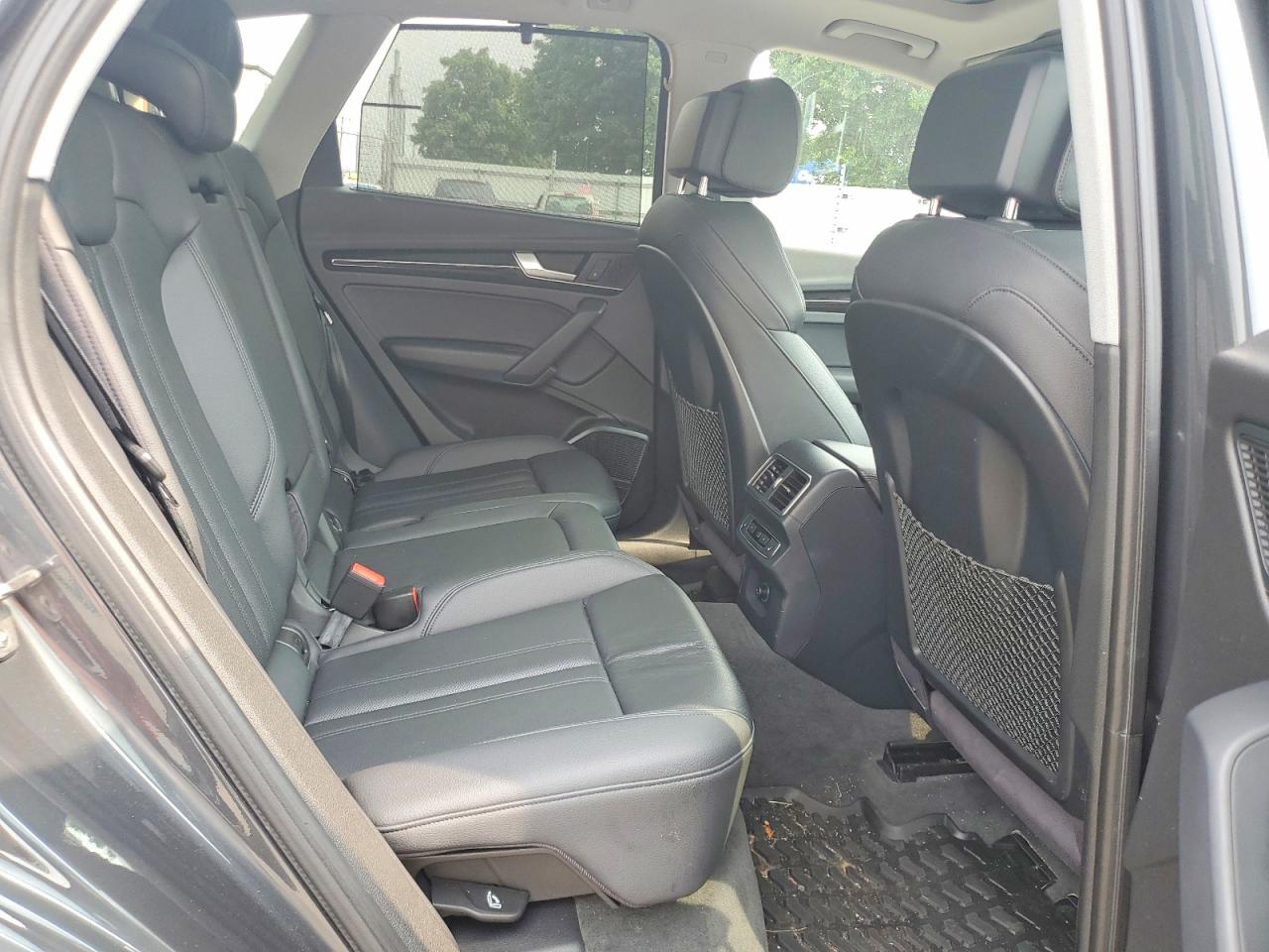 WA1BNAFY0J2072281 · 2018 AUDI Q5 · 11/13