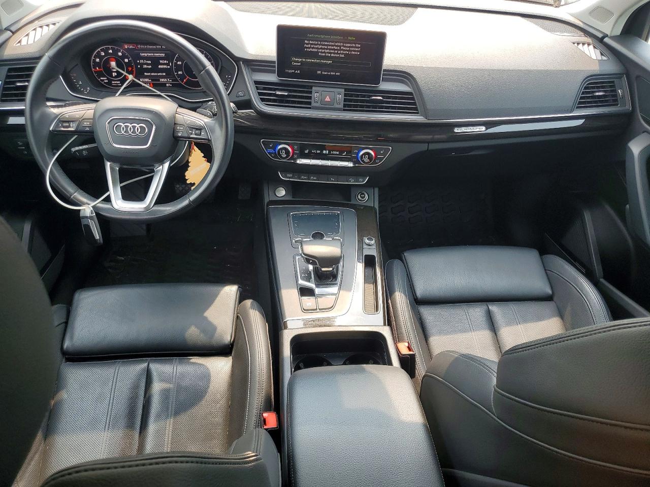 WA1BNAFY0J2072281 · 2018 AUDI Q5 · 8/13