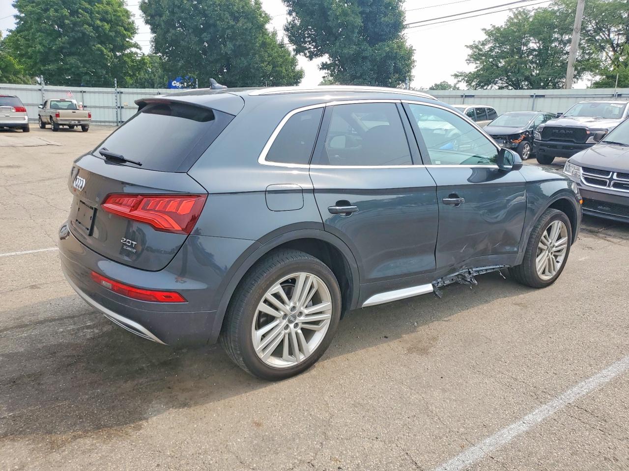 WA1BNAFY0J2072281 · 2018 AUDI Q5 · 3/13