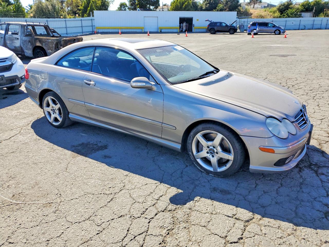 WDBTJ75J95F126266 · 2005 MERCEDES-BENZ CLK · 4/12